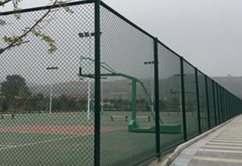 篮球场护栏网